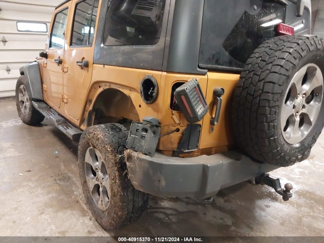 1C4BJWDG1EL250594 Jeep Wrangler Unlimited Sport