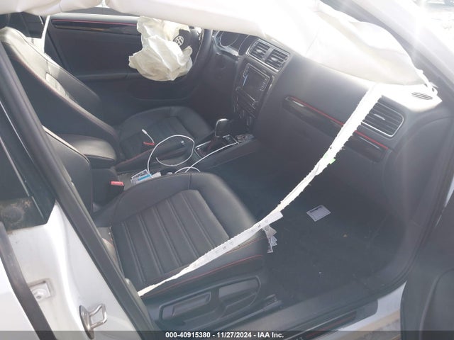 3VW4T7AJ3HM374858 Volkswagen JETTA GLI