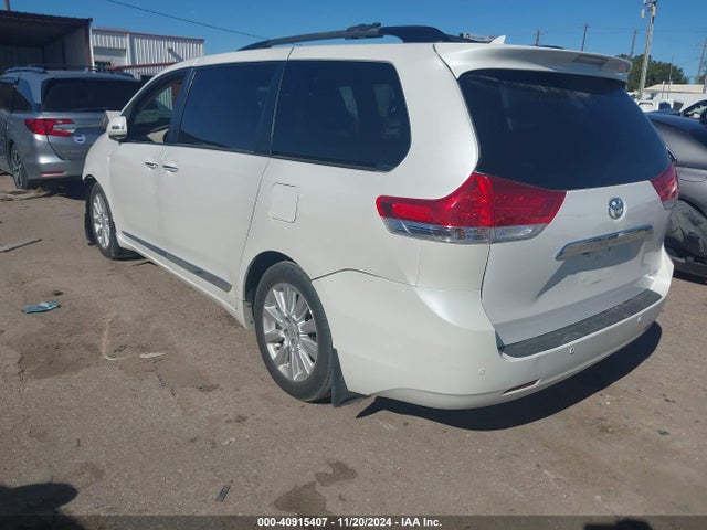 Toyota Sienna Xle/limited 2014 5TDYK3DC8ES437154 Image 3