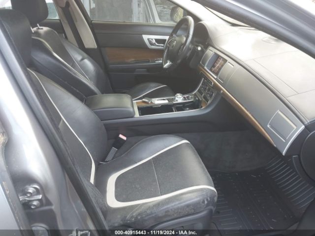 SAJWA0F76F8U61078 Jaguar Xf 3.0 Portfolio/3.0 Sport