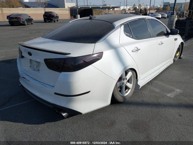 KIA Optima Lx 2015 KNAGM4A71F5546630 Image 4
