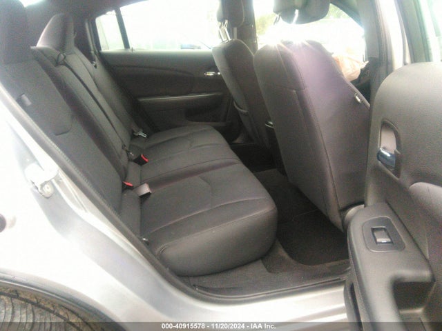 Chrysler 200 LX 2014 1C3CCBAG7EN164923 Image 8