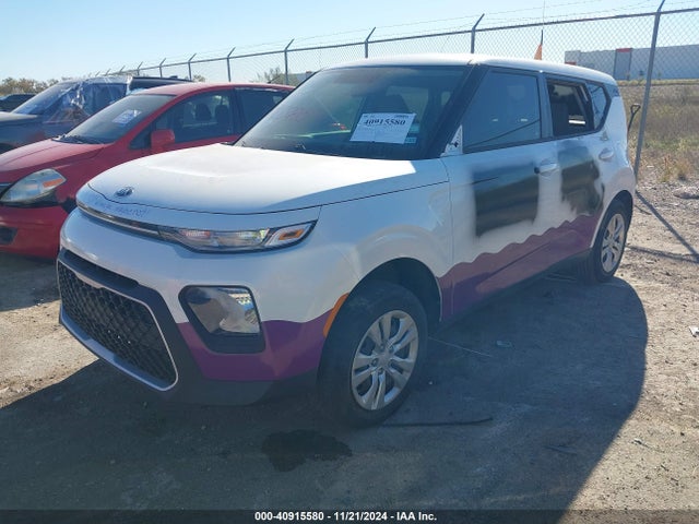 KIA SOUL LX 2020 KNDJ23AUXL7044827 Image 2