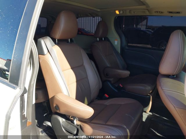5TDYZ3DC4JS937219 Toyota Sienna Limited 7 Passenger