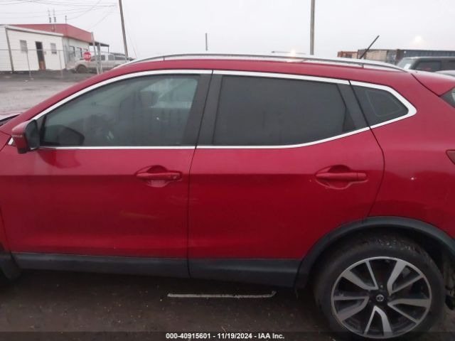 JN1BJ1CPXHW035855 Nissan Rogue Sport Sl