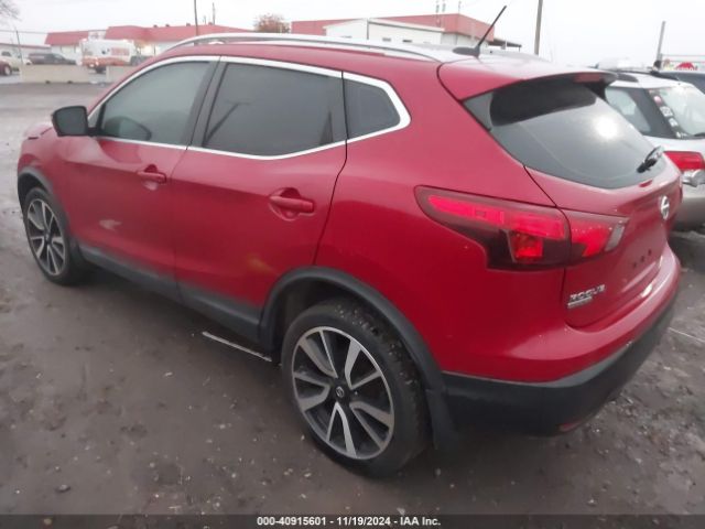JN1BJ1CPXHW035855 Nissan Rogue Sport Sl