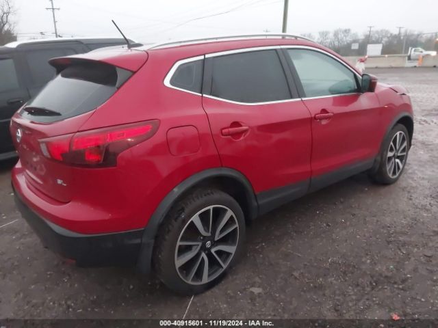 JN1BJ1CPXHW035855 Nissan Rogue Sport Sl