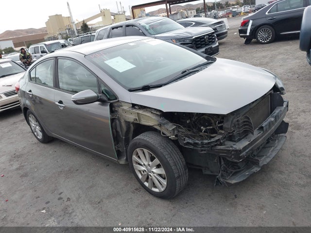 KIA FORTE LX 2016 KNAFX4A6XG5507370 Image 1