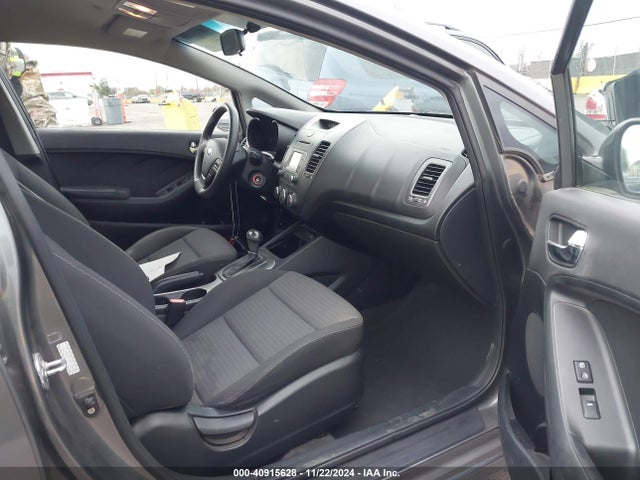 KIA FORTE LX 2016 KNAFX4A6XG5507370 Image 5