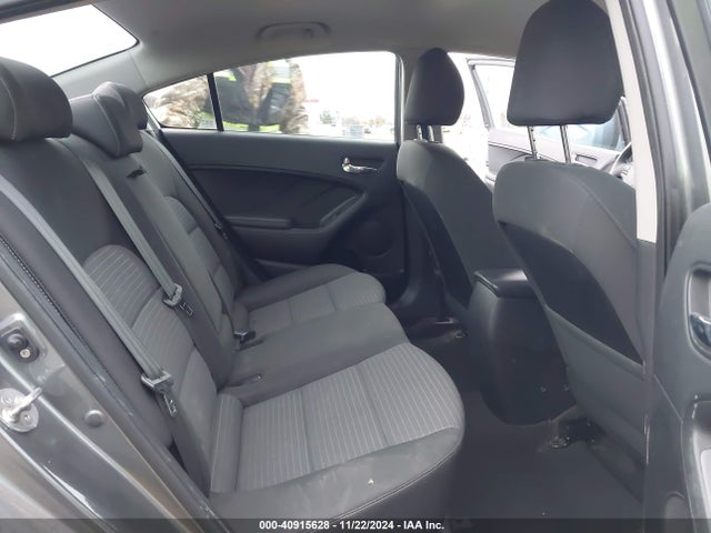 KIA FORTE LX 2016 KNAFX4A6XG5507370 Image 8