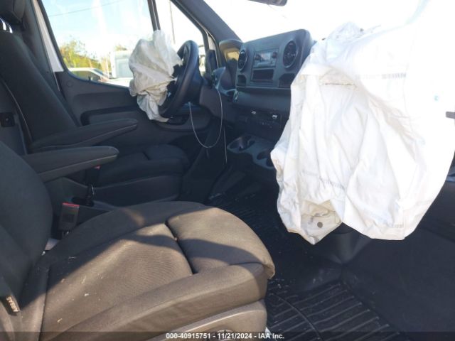 W1Y4EDHY6LP206533 Mercedes-Benz Sprinter 2500 High Roof V6
