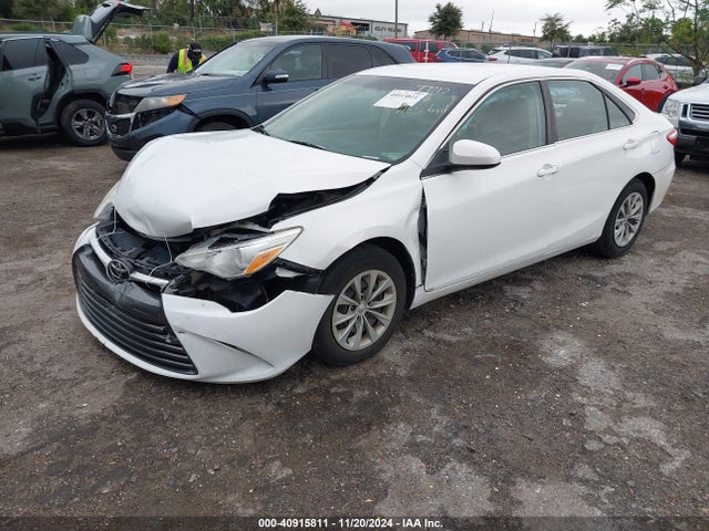 Toyota CAMRY LE 2016 4T1BF1FK2GU146193 Image 2