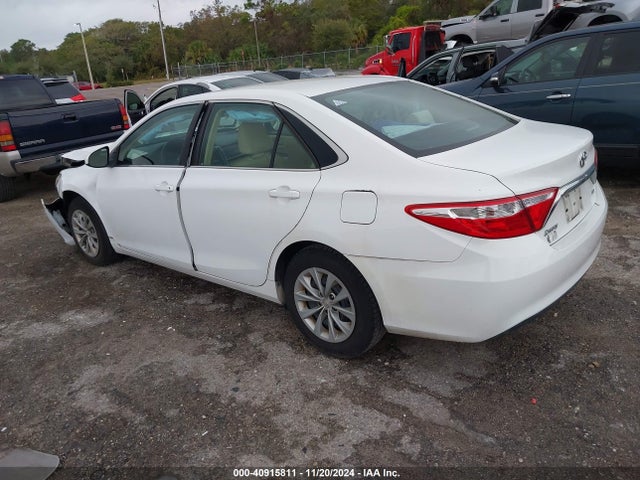 Toyota CAMRY LE 2016 4T1BF1FK2GU146193 Image 3