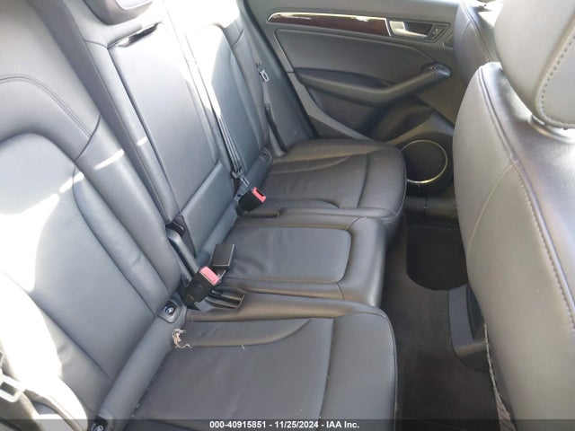 Audi Q5 2.0t Premium 2016 WA1L2AFP5GA075079 Image 8