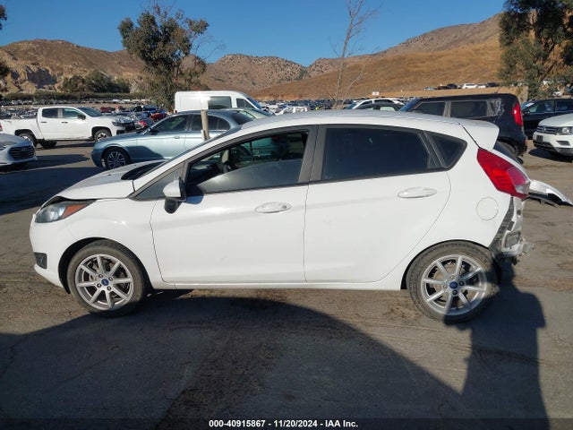 Ford FIESTA SE 2019 3FADP4EJ4KM133825 Image 15