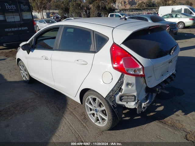 Ford FIESTA SE 2019 3FADP4EJ4KM133825 Image 3