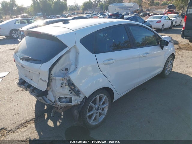 Ford FIESTA SE 2019 3FADP4EJ4KM133825 Image 4