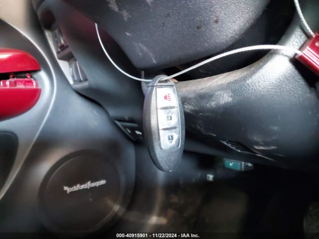 JN8AF5MR5ET354650 Nissan Juke Sv