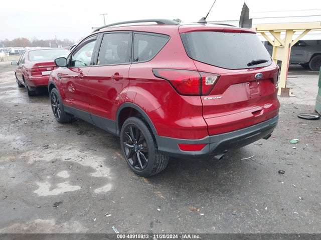 Ford ESCAPE SE 2019 1FMCU0GD9KUA38974 Image 3
