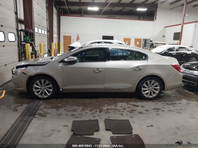 Buick Lacrosse 2014 1G4GA5GR4EF140453 Image 14