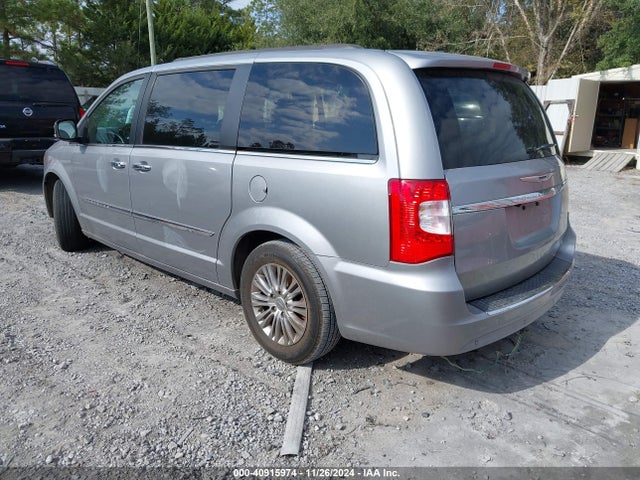 2C4RC1CG6GR239422 Chrysler Town & Country Touring-l Anniversary Edition