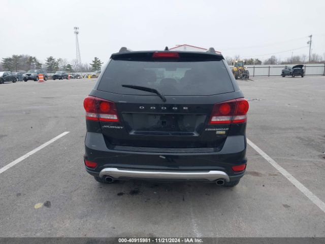 3C4PDCGG2JT378638 Dodge Journey Crossroad