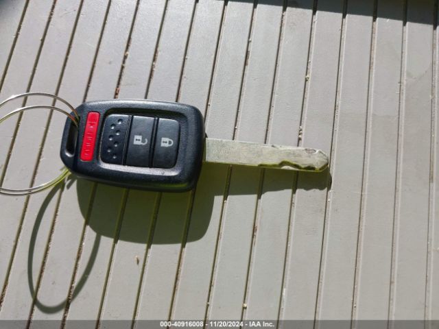 5J6RM3H3XEL005332 Honda CR-V LX
