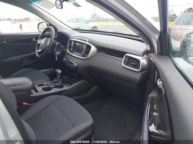 KIA Sorento 3.3l Lx 2019 5XYPGDA57KG570814 Image 5