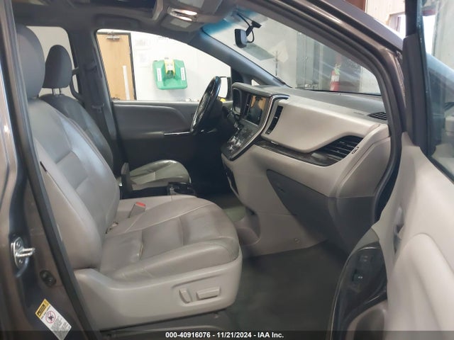 Toyota Sienna Xle 8 Passenger 2015 5TDYK3DC0FS630593 Image 5