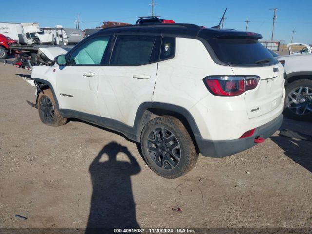 3C4NJDDB4KT748018 Jeep Compass Trailhawk 4x4