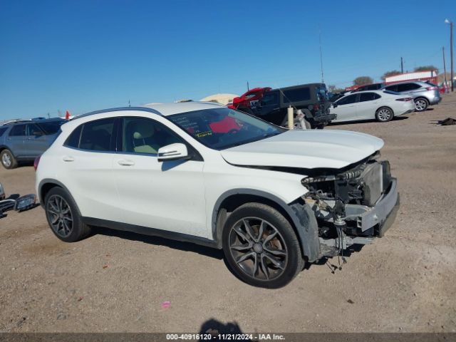 WDCTG4GB0FJ156799 Mercedes-Benz Gla 250 4matic