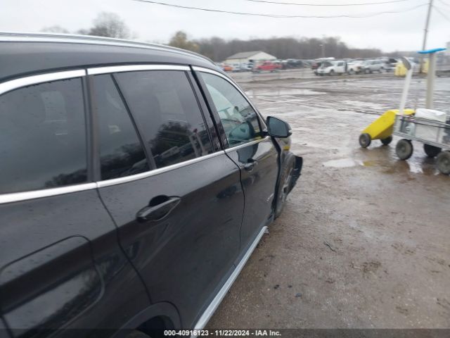 WBXHT3C33G5F64004 BMW X1 Xdrive28i