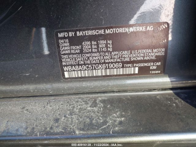 WBA8A9C57GK619069 BMW 320i