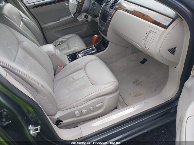 2010 CADILLAC DTS 1G6KH5EY1AU116866 Photo 4