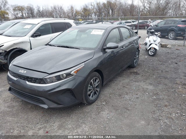 KIA Forte Lxs 2024 3KPF24AD7RE840990 Image 2