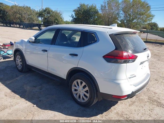 Nissan ROGUE S 2017 JN8AT2MT5HW141185 Image 3