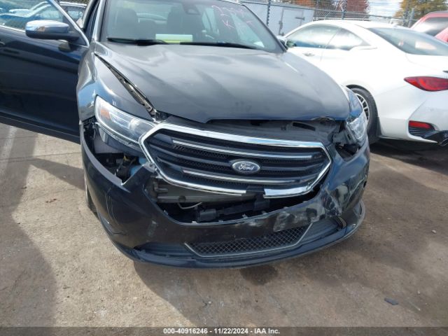 1FAHP2F82JG102339 Ford Taurus Limited