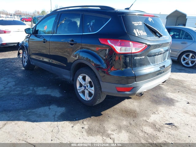 Ford ESCAPE SE 2016 1FMCU0G90GUB12883 Image 3
