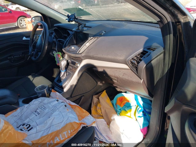 Ford ESCAPE SE 2016 1FMCU0G90GUB12883 Image 5