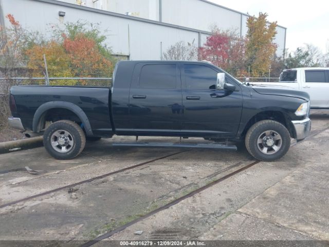 3C6UR5ML9HG720727 RAM 2500 Big Horn  4x4 6'4 Box