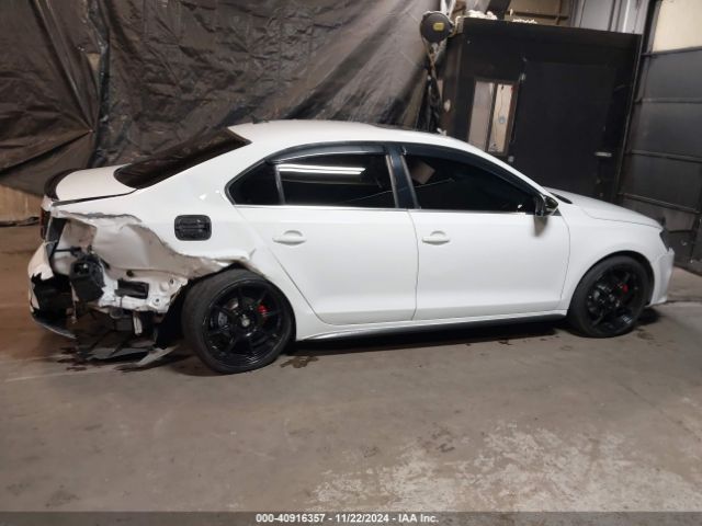 3VW4T7AJ5FM419084 Volkswagen Jetta 2.0t Gli Se