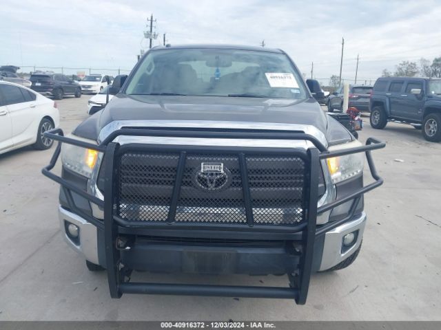 5TFDW5F11FX473791 Toyota Tundra Sr5 5.7l V8