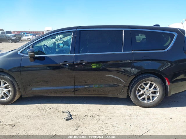 Chrysler Pacifica Touring L 2023 2C4RC1BG2PR625286 Image 15
