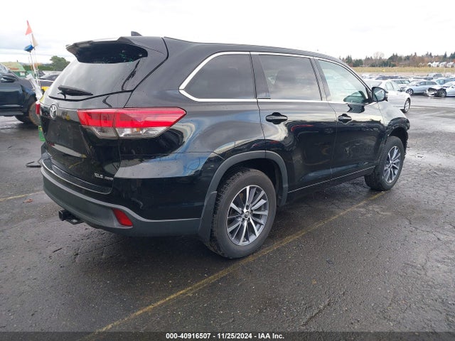 Toyota Highlander Xle 2017 5TDJZRFH1HS362455 Image 4