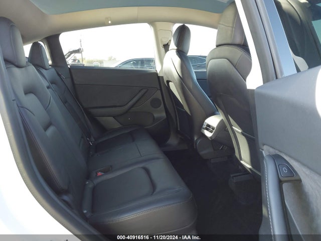 2021 TESLA MODEL Y 5YJYGDEEXMF208209 Photo 7