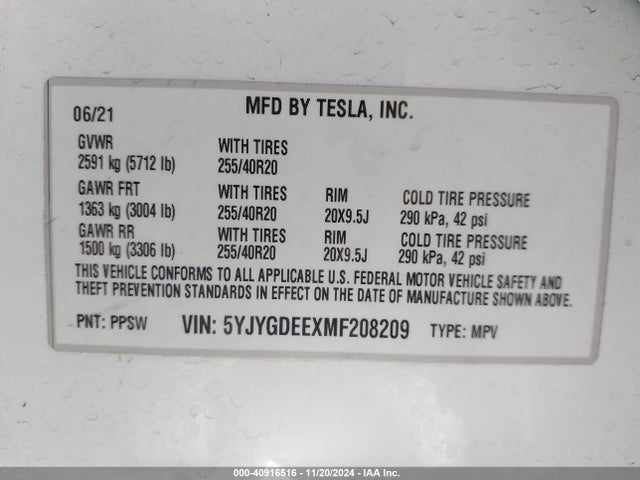 2021 TESLA MODEL Y 5YJYGDEEXMF208209 Photo 8