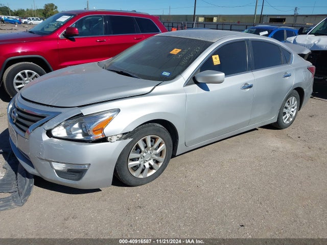 Nissan Altima 2.5 S 2014 1N4AL3AP4EC204627 Image 2