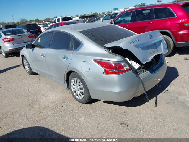 Nissan Altima 2.5 S 2014 1N4AL3AP4EC204627 Image 3
