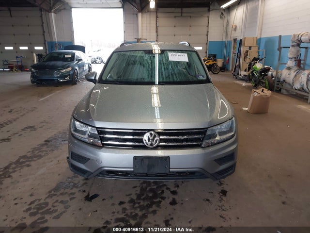 3VV0B7AX8KM162815 Volkswagen Tiguan 2.0t S