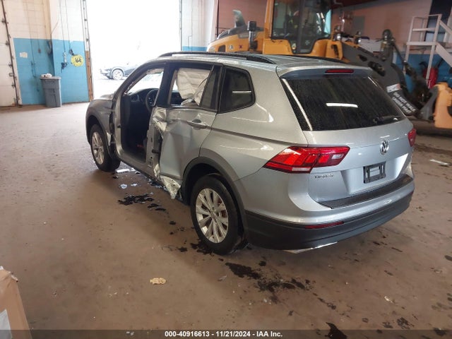 3VV0B7AX8KM162815 Volkswagen Tiguan 2.0t S
